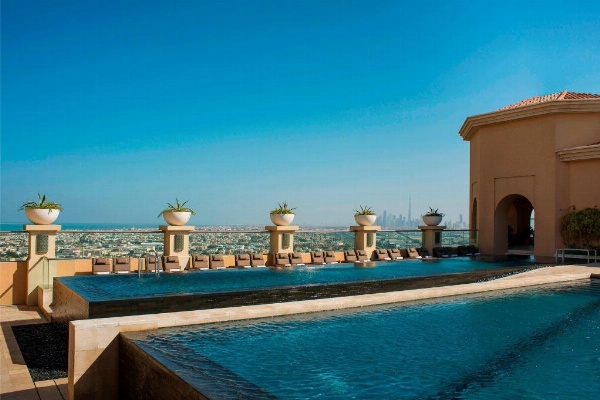 Sheraton Mall of the Emirates Hotel, Dubai image 14