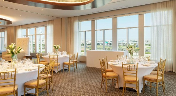 Sheraton Mall of the Emirates Hotel, Dubai image 20